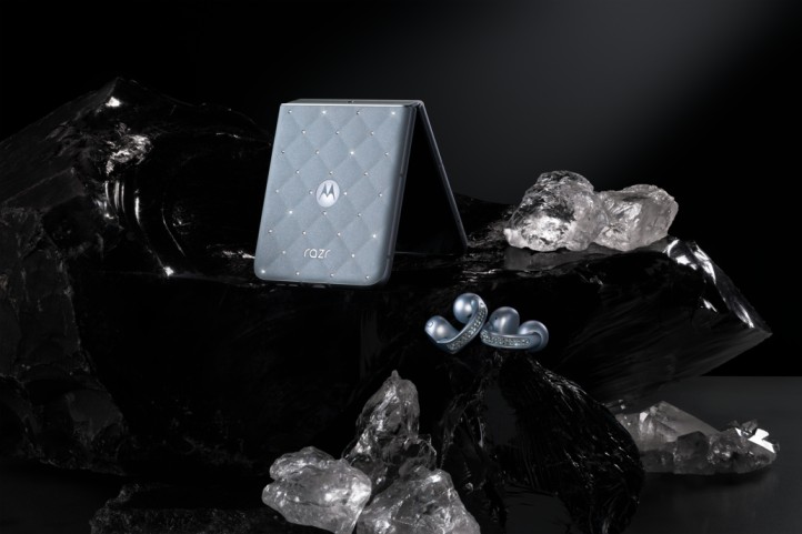 Strălucire și inovație: Motorola lansează The Brilliant Collection cu cristale Swarovski®