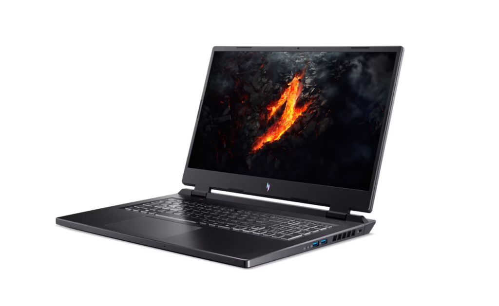Acer Nitro 17 – O stație de lucru mobilă pentru gameri și creatori de conținut